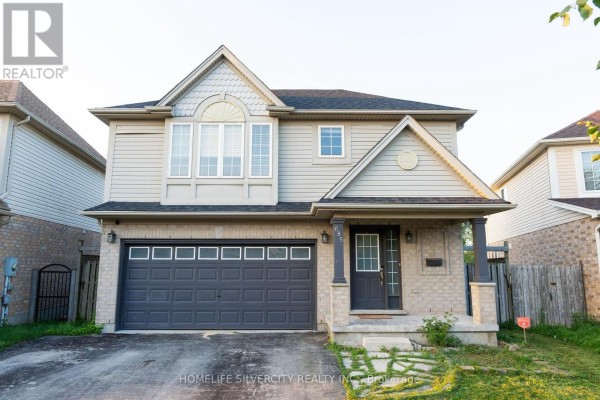 685 North Leaksdale Circle, London South