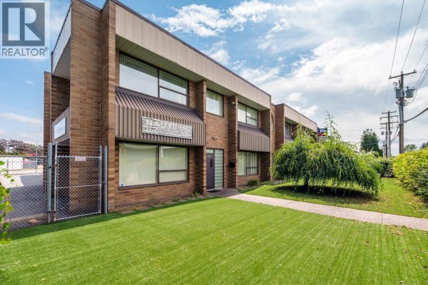 6866 & 6868 Russell Avenue, Burnaby, BC, photo 2