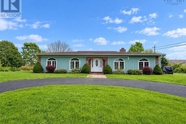 Residential for sale at 687 Coxheath Road, Sydney, NS - MLS® dPcu7F
