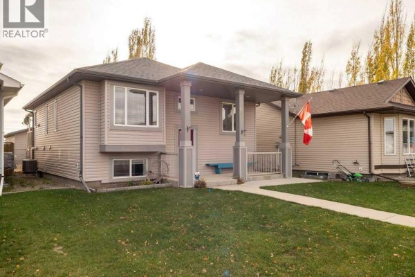 4pc Bathroom - 687 Parkside Drive, Coaldale, AB T1M1R7 Photo 2