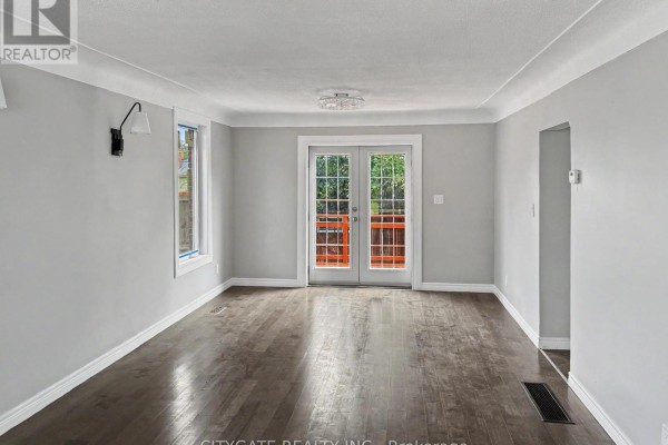 687 Upper James Street, Hamilton, ON, photo 3