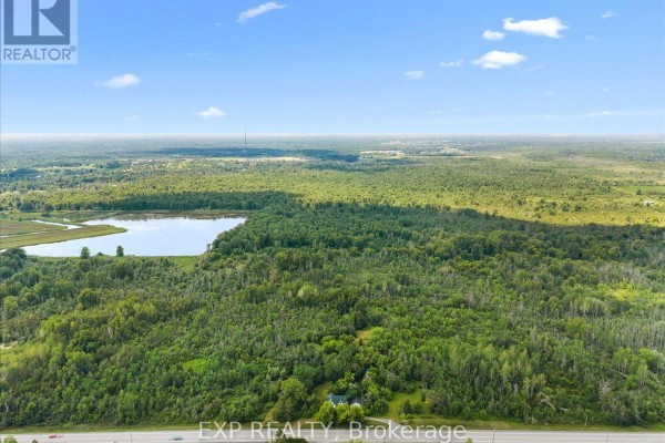 6889 Snake Island Road, Ottawa, ON K4P1N2 Photo 5