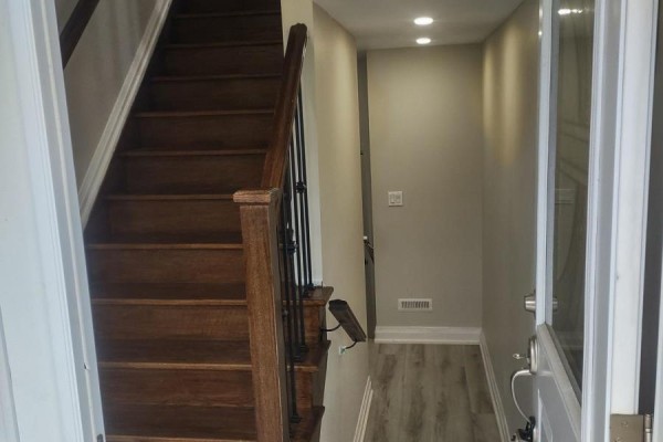 Family room - 688b Midland Avenue, Toronto, ON M1K4C6 Photo 2