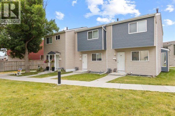 Kitchen - 69, 5425 Pensacola Crescent Se, Calgary, AB T2A2G4 Photo 3