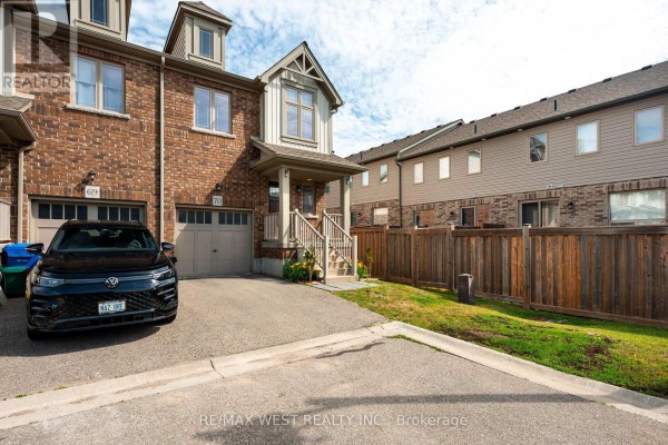 70 - 124 Parkinson Crescent, Orangeville, ON, photo 2
