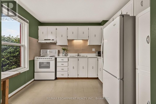 Primary Bedroom - 69 - 900 Central Park Drive, Brampton, ON L6S3J6 Photo 5