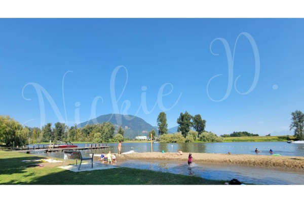 69 8400 Shook Road, Mission, BC V2V7L5 Photo 3