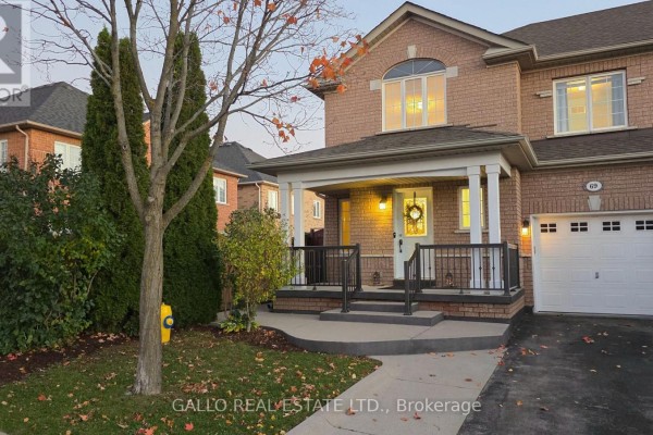 69 Adventure Crescent, Vaughan