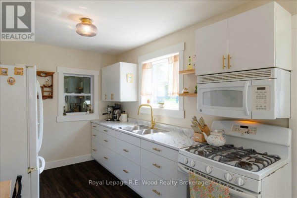 69 Ann Street, Norfolk, ON N4B1H6 Photo 4