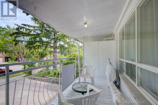 Kitchen - 69 Castlebury Crescent, Toronto, ON M2H1W7 Photo 4