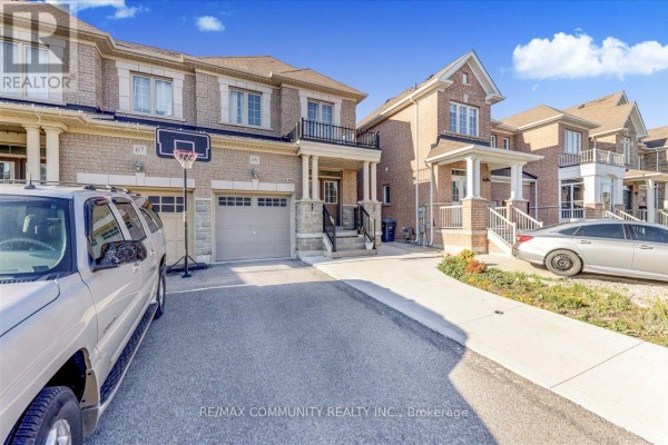69 Clearfield Drive, Brampton, ON, photo 3