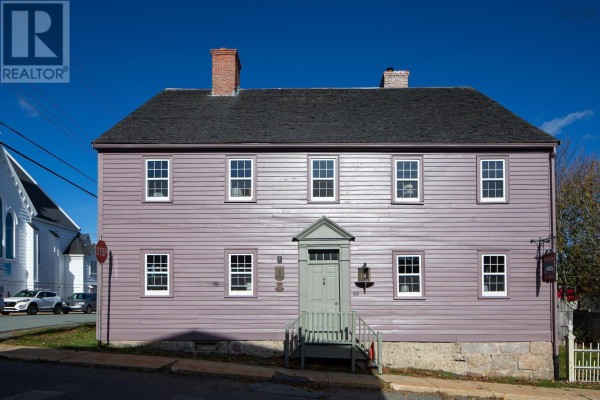 Kitchen - 69 Fox Street, Lunenburg, NS B0J2C0 Photo 2