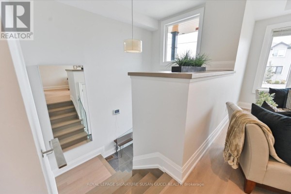 Primary Bedroom - 69 Holmstead Avenue, Toronto, ON M4B1T3 Photo 5