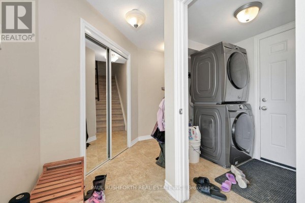 Dining room - 69 Luminescence Way, Ottawa, ON K4A0V9 Photo 4