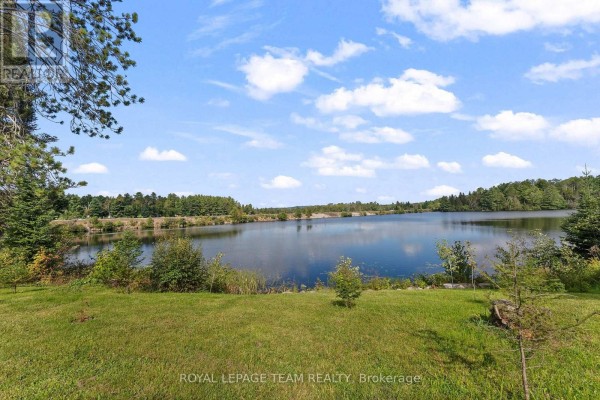 69 Mackey Creek Road, Head, Clara And Maria, ON K0J2B0 Photo 4