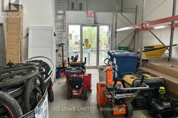 69 Peter Street S, Orillia, ON, photo 3