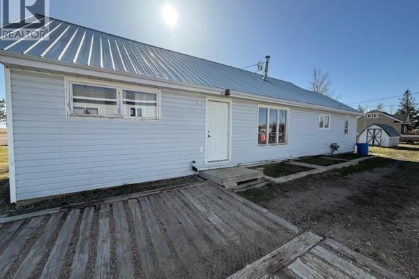 69 Railway Avenue, Kindersley Rm No  290, SK, photo 2