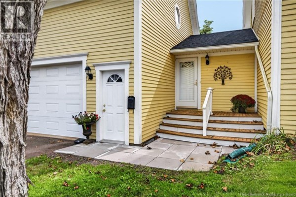 Kitchen - 69 Rockland Drive, Moncton, NB E1A3T2 Photo 3