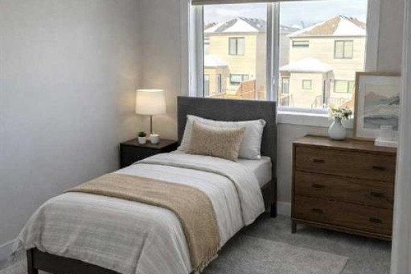 69 Silverton Glen Gate Sw, Calgary, AB T2X5C3 Photo 5