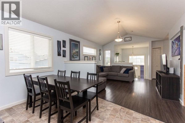 4pc Bathroom - 69 Timberstone Way, Red Deer, AB T4P0N8 Photo 5