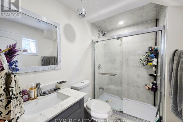 3 - 69 Vine Street, St  Catharines, ON L2R3X9 Photo 5