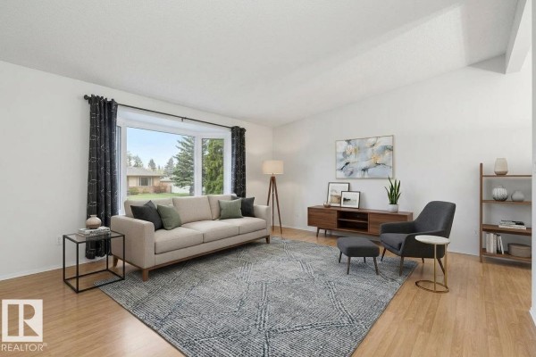 Family room - 6903 151 Av Nw, Edmonton, AB T5C2Y6 Photo 4