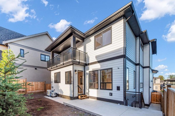 6911 205 Street, Langley, BC V2Y1R2 Photo 4