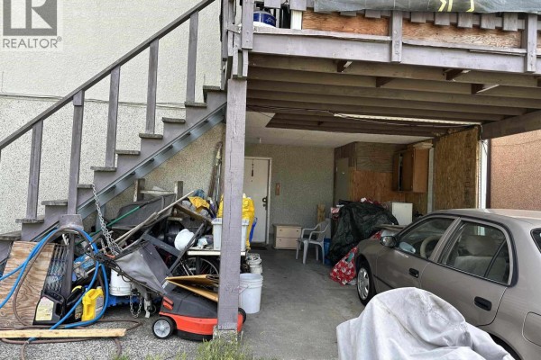 6915 Beatrice Street, Vancouver, BC V5P3R6 Photo 4