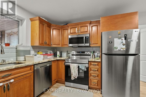 692 Claude Street, Ottawa, ON K1K2S2 Photo 4
