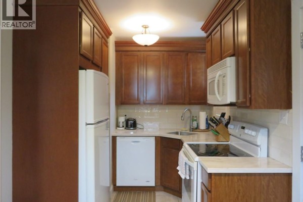 Kitchen - 692 Dunn Avenue, Saint John, NB E2M2X8 Photo 5