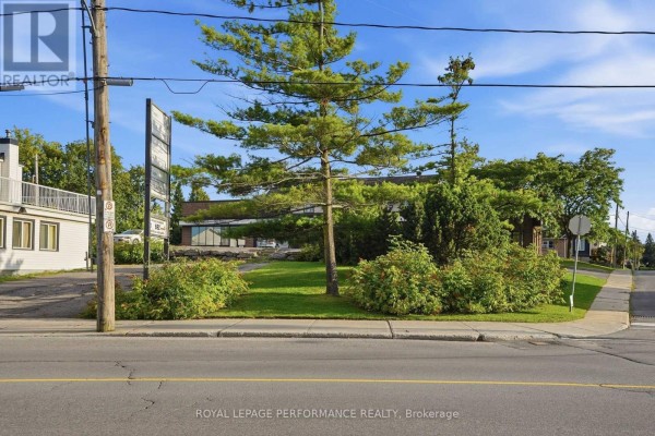 692 Main Street E, Hawkesbury, ON, photo 3