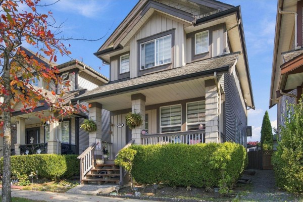 6926 190 Street, Surrey, BC V4N5P1 Photo 2