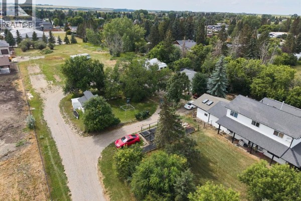 693 10 Avenue, Carstairs, AB, photo 2