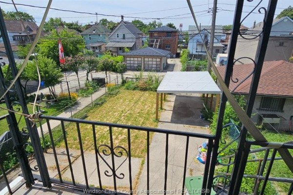Bedroom - 693 Bruce Avenue Unit# Upper, Windsor, ON N9A4X3 Photo 4