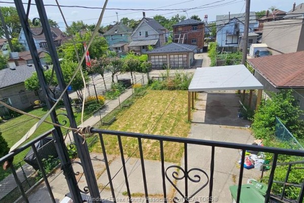 693 Bruce Avenue Unit# Upper, Windsor, ON N9A4X3 Photo 5