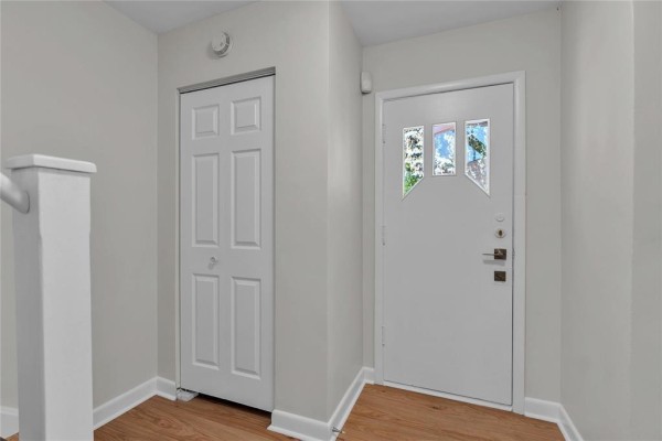 Primary Bedroom - 694 Brock Street, Winnipeg, MB R3N0Z4 Photo 4