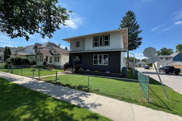 694 Spruce Street, Winnipeg, MB R3G2Z1 Photo 5