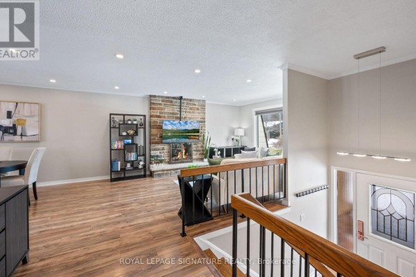 Eating area - 6943 Estoril Road, Mississauga, ON L5N1N3 Photo 2