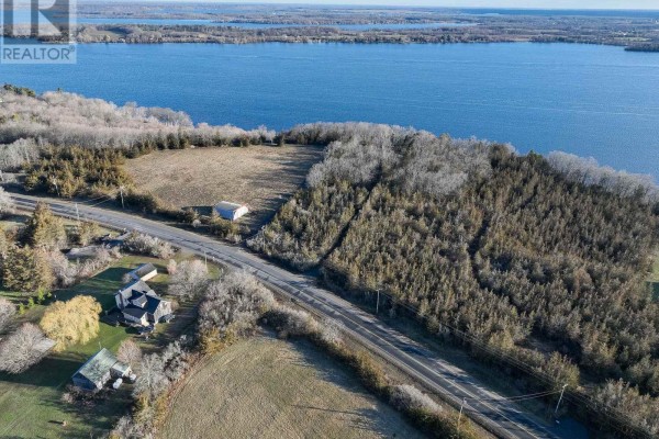 695 County Road 7, Prince Edward County, ON K0K2T0 Photo 3