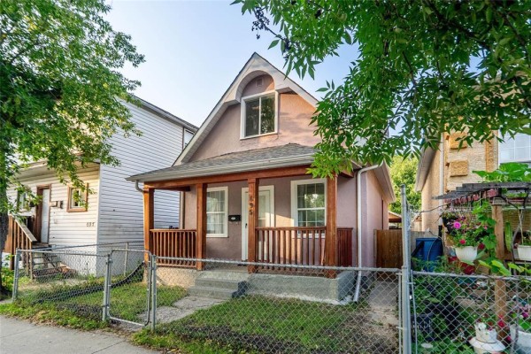 Eat in kitchen - 695 Redwood Avenue, Winnipeg, MB R2W1T5 Photo 2
