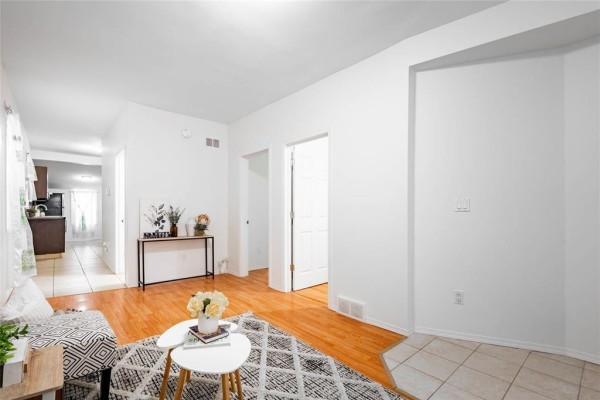 Recreation room - 695 Redwood Avenue, Winnipeg, MB R2W1T5 Photo 5