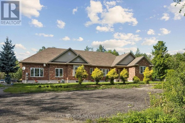 6956 Concession 4 Road, Puslinch, ON, photo 2