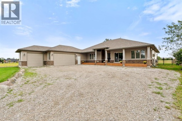 Den - 696 Puce Road, Lakeshore, ON N8M2X7 Photo 4