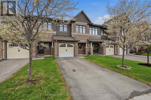 696 Trigoria Crescent, Ottawa