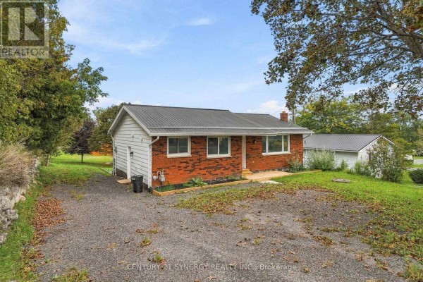 Laundry room - 696 Whites Road, Quinte West, ON K8V5P8 Photo 3