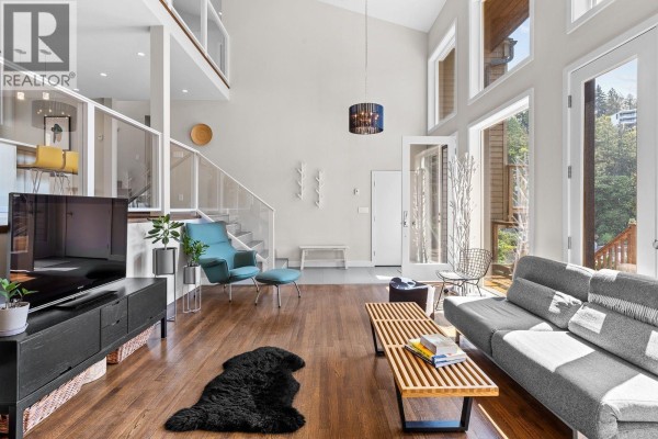 6965 Marine Drive, West Vancouver, BC V7W2T4 Photo 5