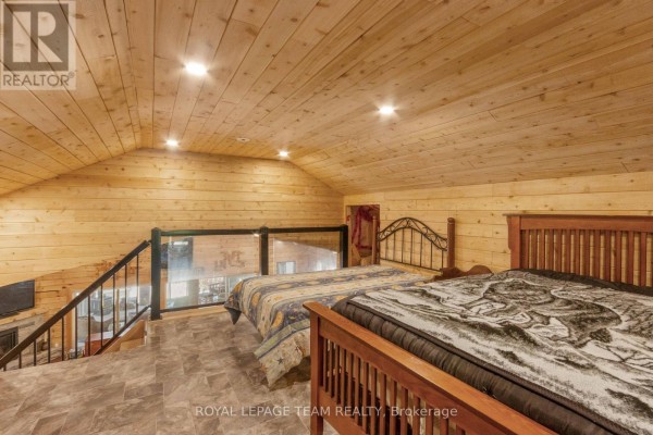 Sunroom - 697 Curtiss Road, Madawaska Valley, ON K0J1B0 Photo 4