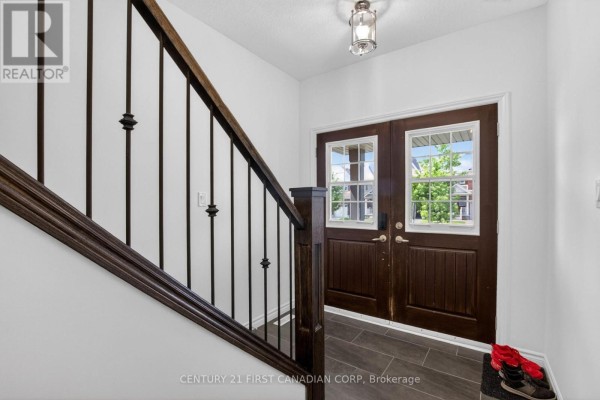 Kitchen - 697 Killarney Road, London North, ON N5X0C8 Photo 4