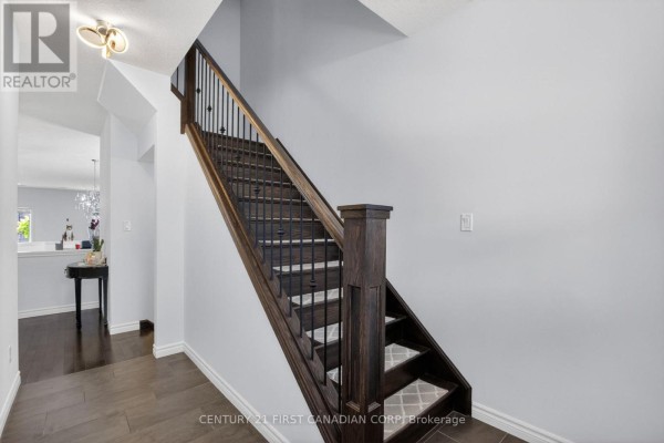Laundry room - 697 Killarney Road, London North, ON N5X0C8 Photo 5