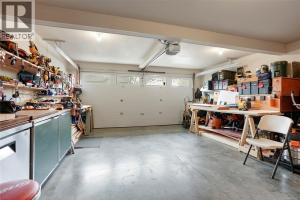 Kitchen - 6978 Brailsford Pl, Sooke, BC V9Z1J7 Photo 5